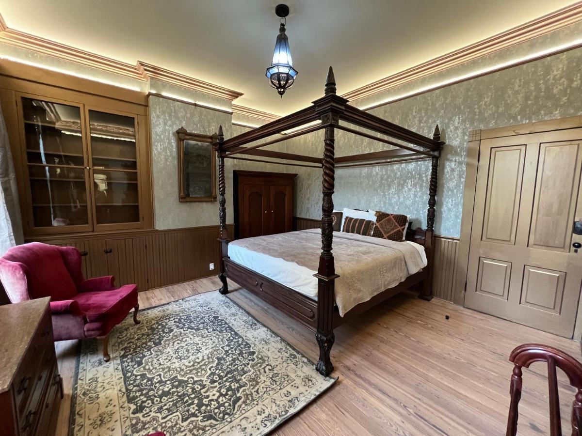 1001 Nights Historic Bed And Breakfast Adults Only เซนต์ออกัสติน ภายนอก รูปภาพ