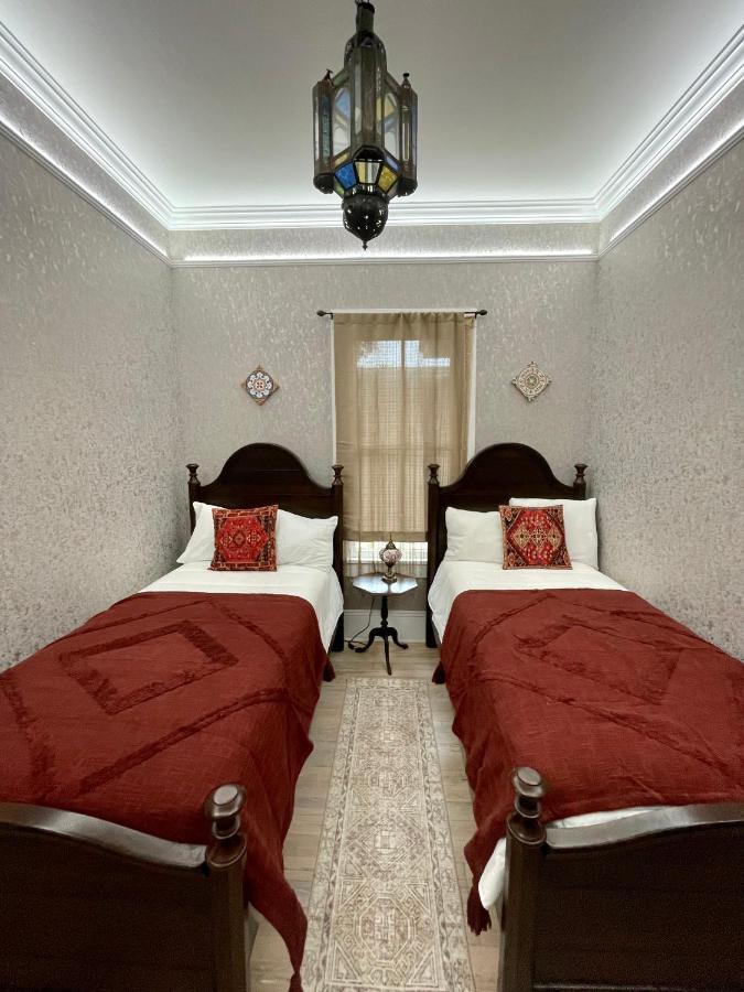 1001 Nights Historic Bed And Breakfast Adults Only เซนต์ออกัสติน ภายนอก รูปภาพ