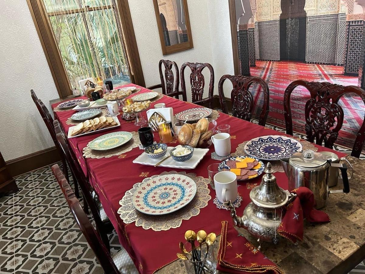 1001 Nights Historic Bed And Breakfast Adults Only เซนต์ออกัสติน ภายนอก รูปภาพ