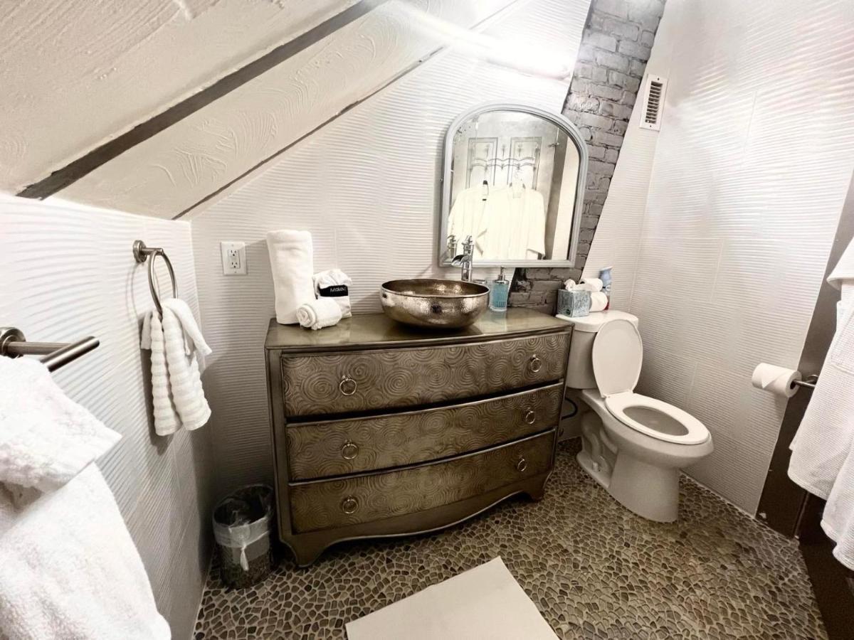 1001 Nights Historic Bed And Breakfast Adults Only เซนต์ออกัสติน ภายนอก รูปภาพ