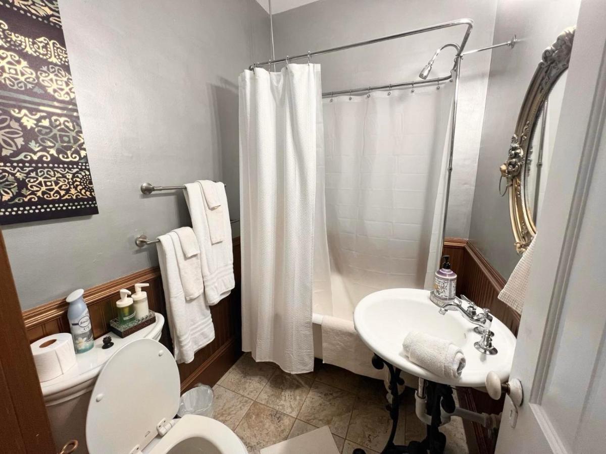 1001 Nights Historic Bed And Breakfast Adults Only เซนต์ออกัสติน ภายนอก รูปภาพ